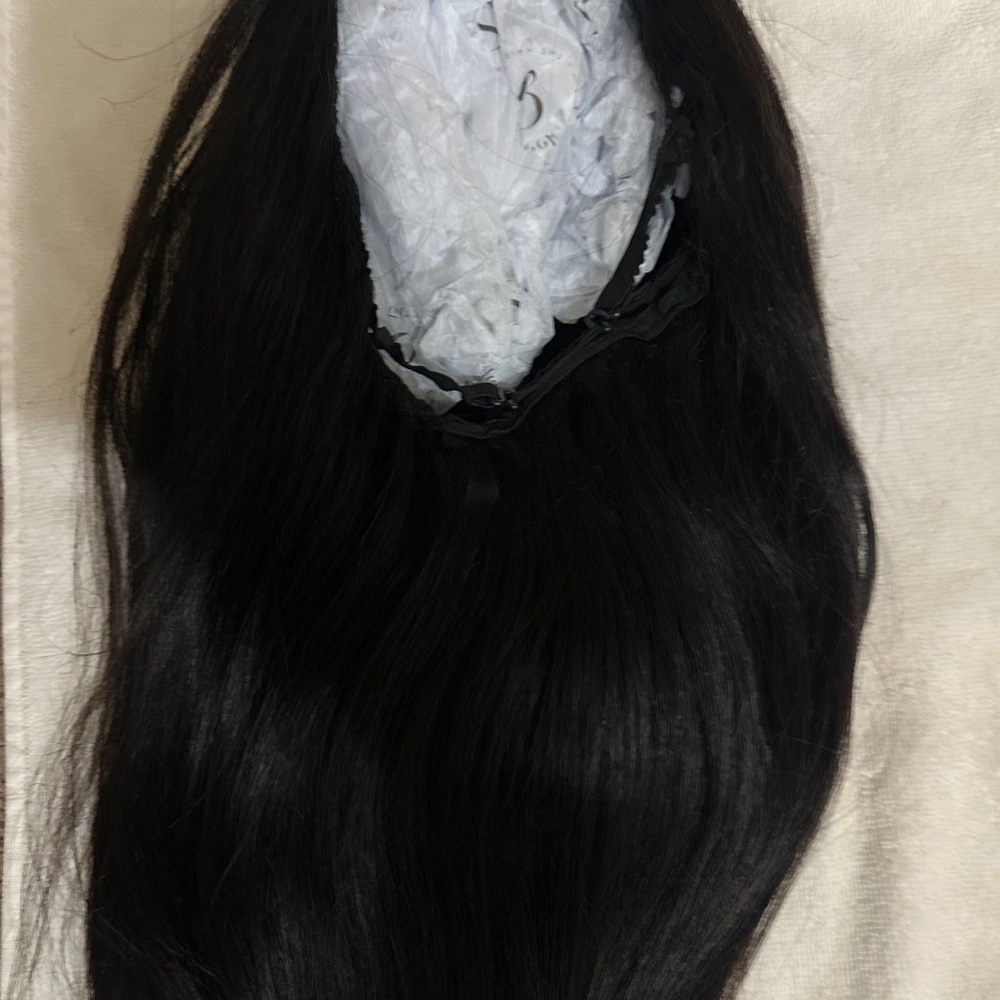 Jolie Deep Curly Half Wig - Jet Black - Picture 6 of 7